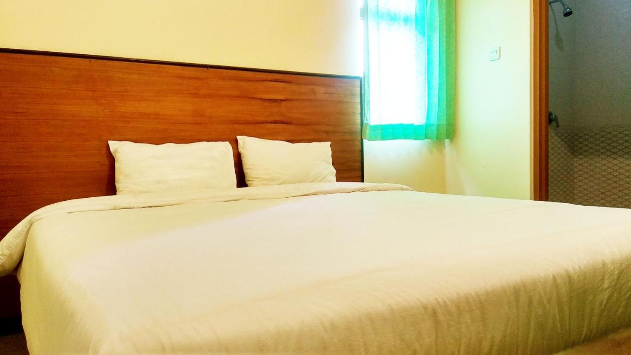 Hotel Pelangi Indah Semarang Dış mekan fotoğraf