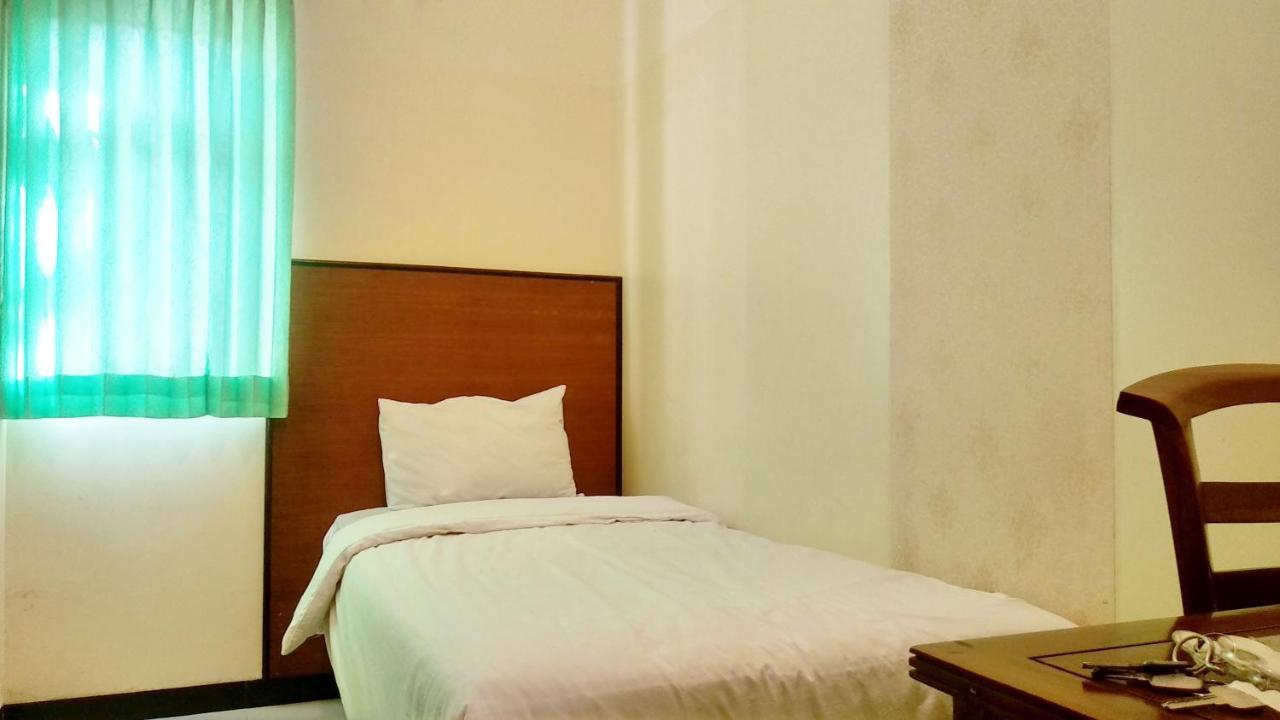 Hotel Pelangi Indah Semarang Dış mekan fotoğraf